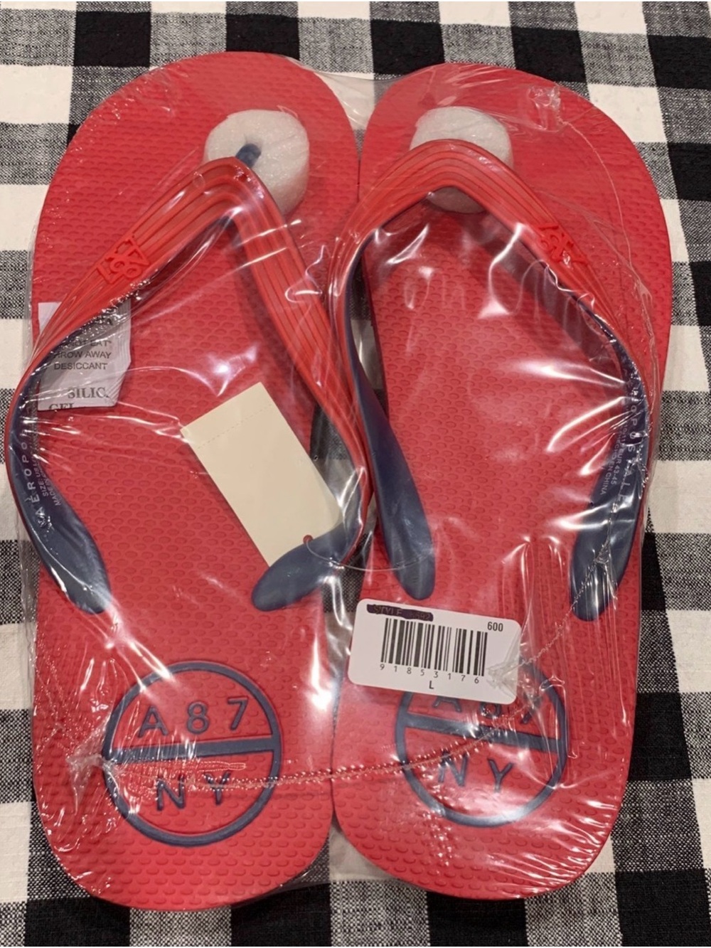 Aeropostale Red Flip Flop Sandals with Navy Straps
